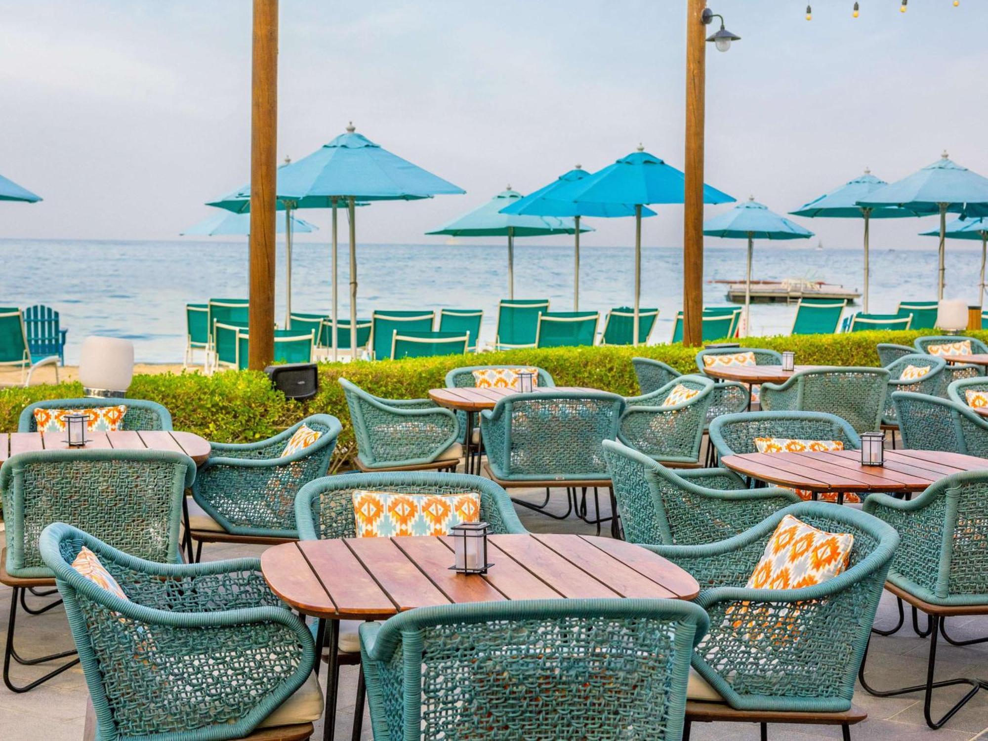Отель Hilton Доха Экстерьер фото The Beach Club at The Westin La Jolla